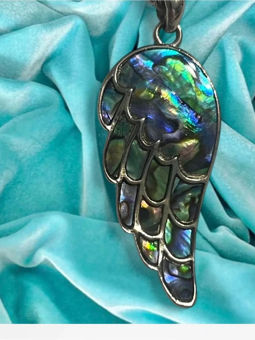 Iridescent Abalone Wing Pendant Necklace - Blue/Green